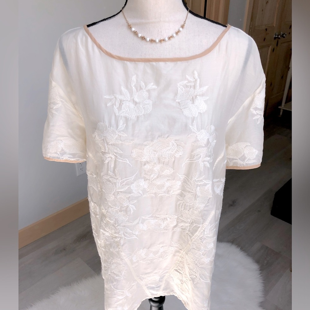 Sundance Luxe Romantic Embroidered Top Size Large